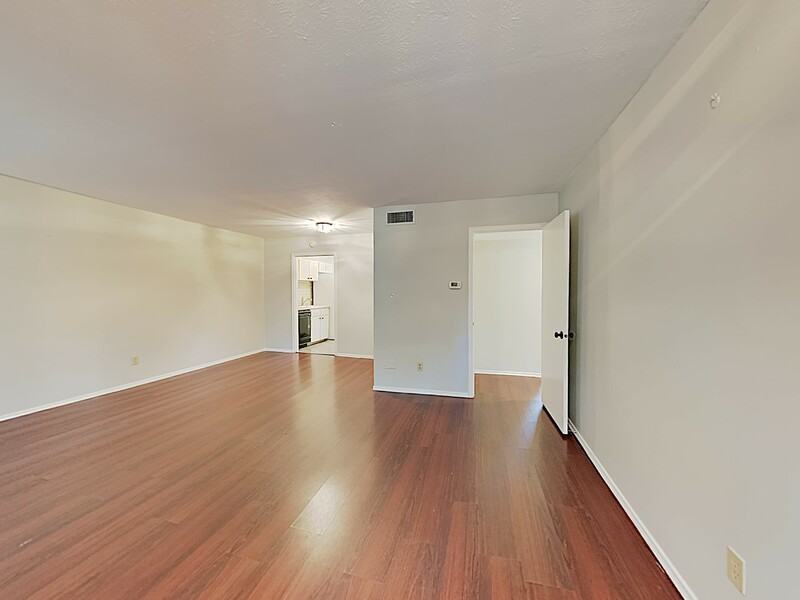 4100 Ridglea Country Club Dr #1403 - Photo 3 of 12