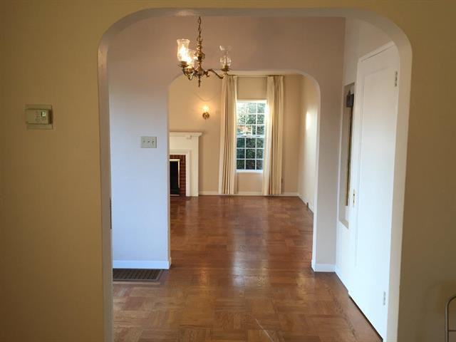 2226 Isabelle Ave - Photo 2 of 22