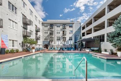 Uptown Square Apartment Homes Apartments For Rent 1950 N Pennsylvania St Denver Co 80203 With 11 Floorplans Zumper