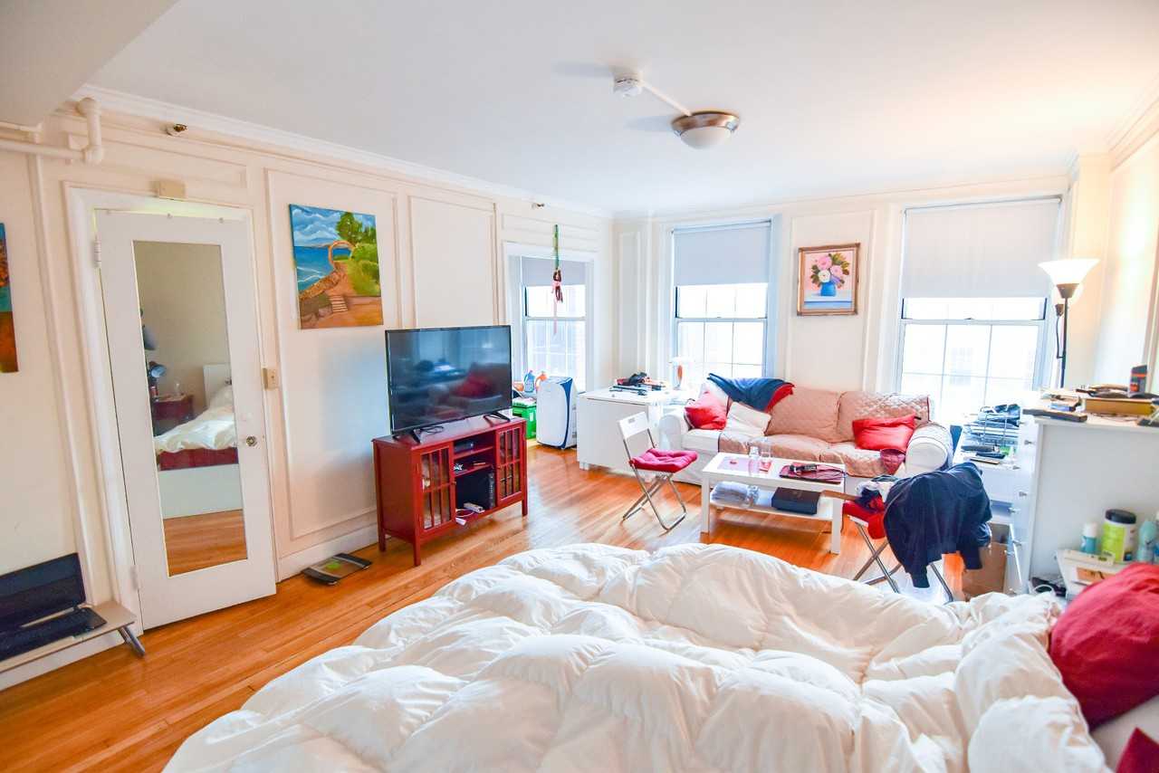 1284 Beacon Street #310 - Photo 3 of 14