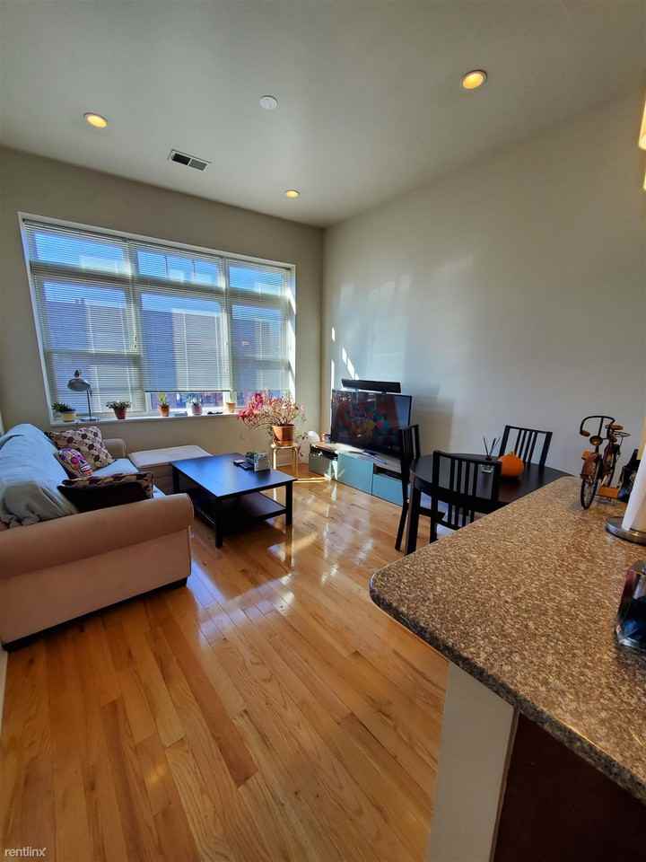 North Main St. - 2 Bedroom - Photo 3 of 5