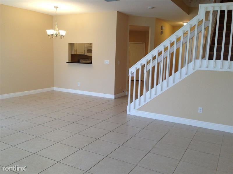 9706 Darlington Pl - Photo 2 of 10