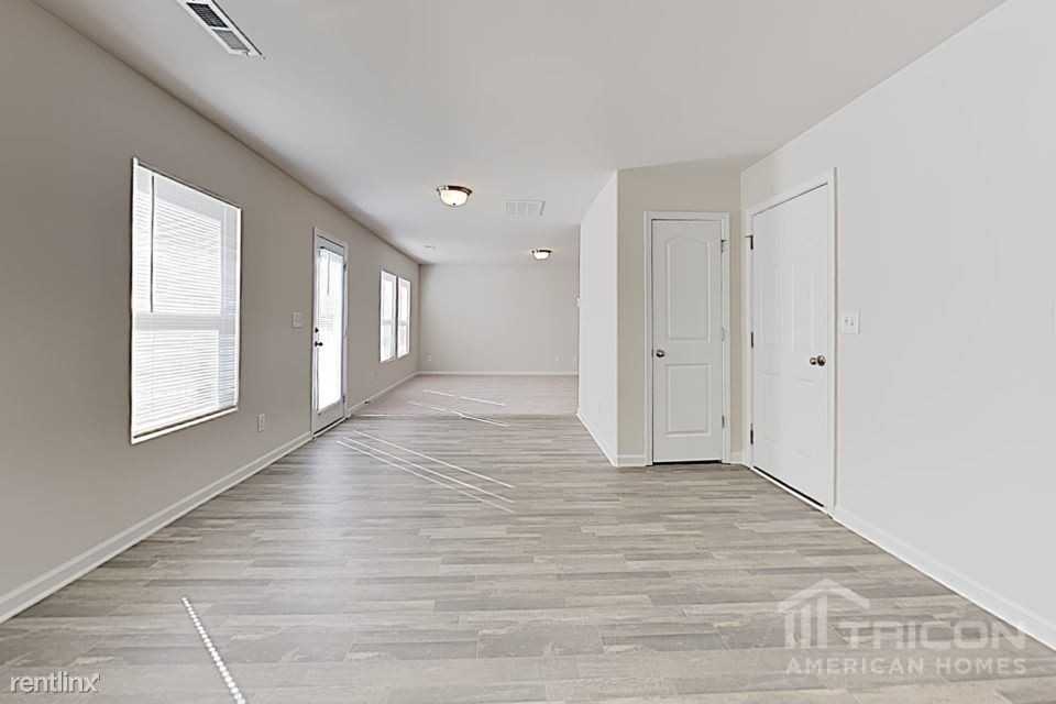 343 Oakleigh Lane - Photo 3 of 16