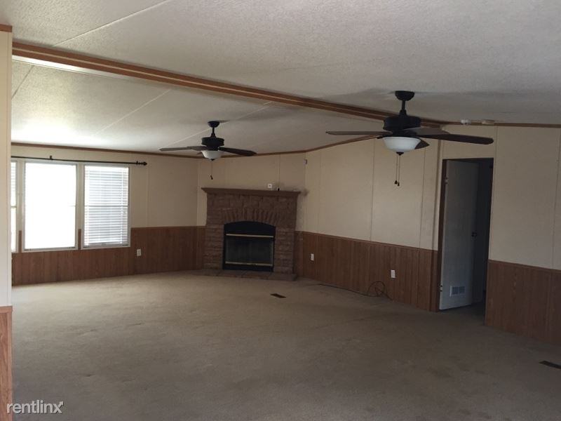 235 Windy Lane - Photo 2 of 17