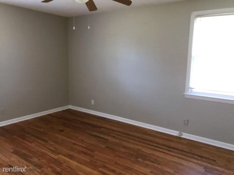 6 Gear Court - Photo 2 of 10