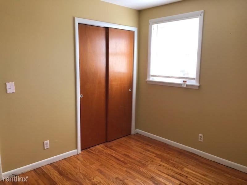 6 Gear Court - Photo 3 of 10