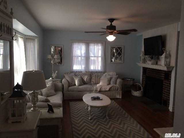 14 Horseshoe Dr - Photo 3 of 9