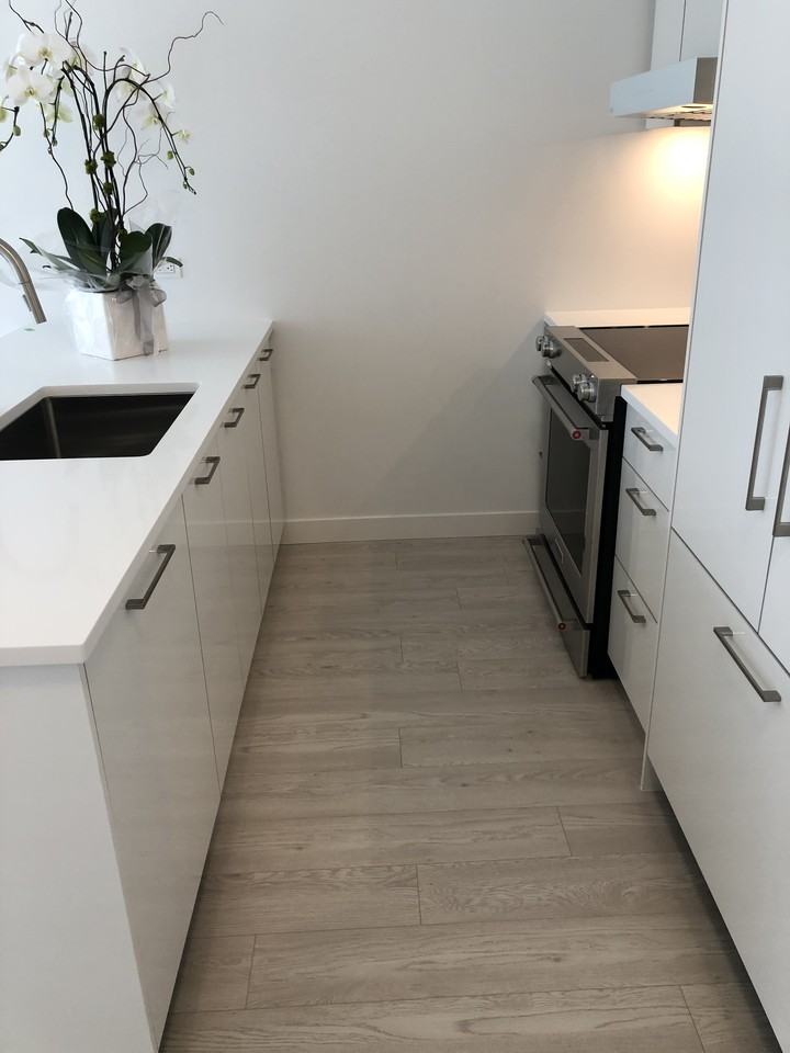 711 14th Street West #208 - Photo 2 of 12