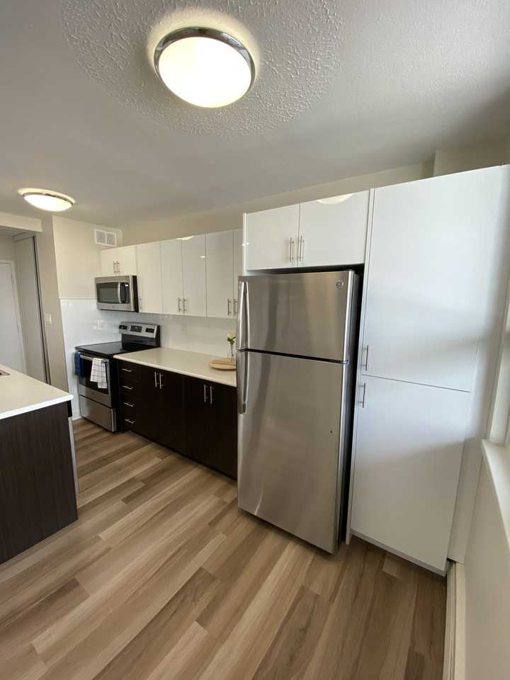 40 Grandville Avenue #804 - Photo 3 of 9