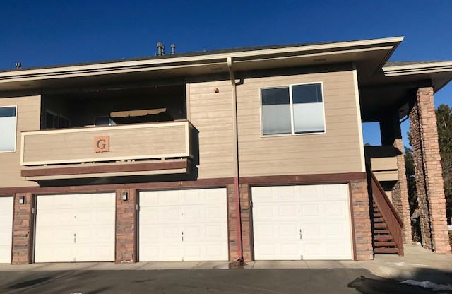 Fully Furnished Executive 1 bed/1 bath - Photo 2 of 23