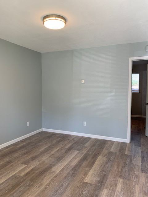 631 Cummins Way 3 - Photo 2 of 6