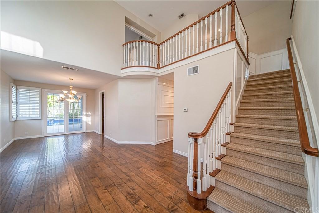 8810 Lemonwood Drive - Photo 2 of 33