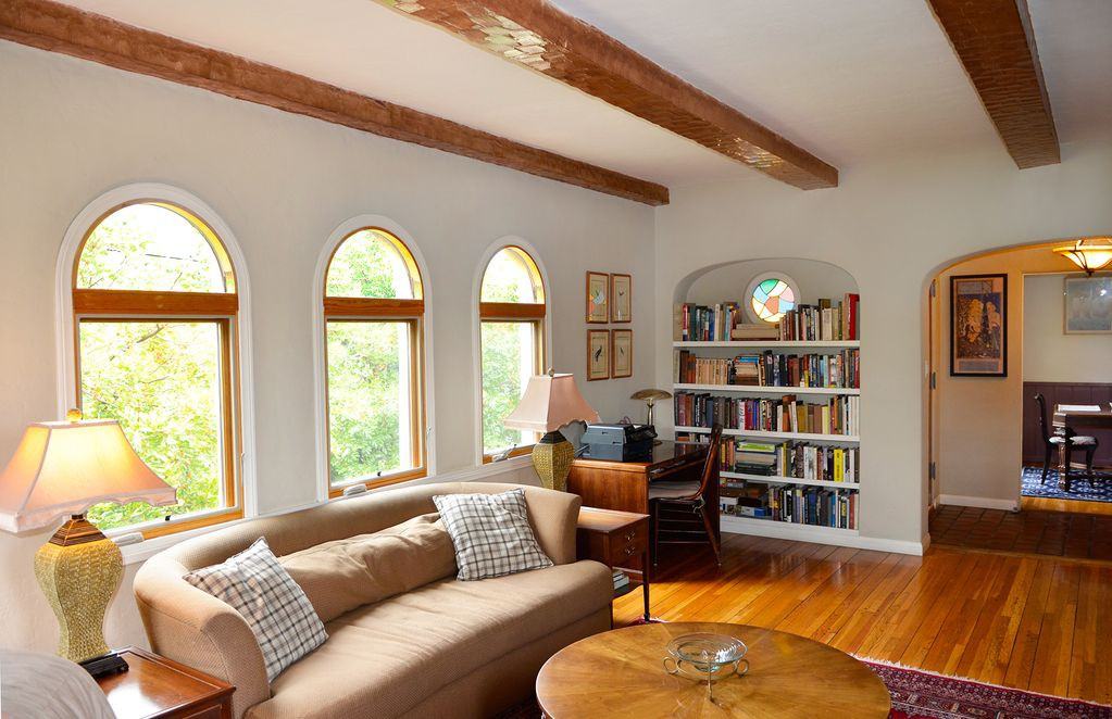 5251 West 9th Street - Photo 3 of 25