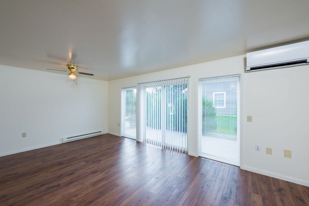 Fort Pike Commons - Photo 2 of 12