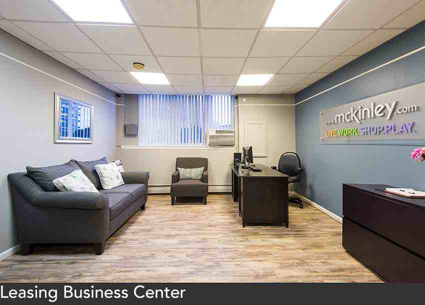 Medical Center Court - Photo 2 of 8