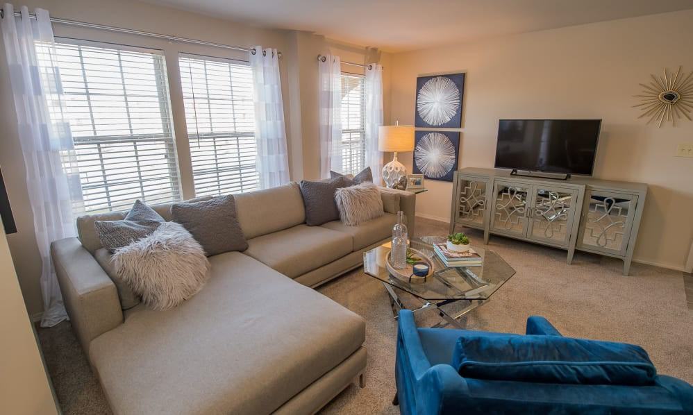 Cedar Ridge Apartments - Photo 2 of 16