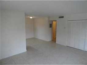 400 NW 65th Ave - Photo 2 of 8