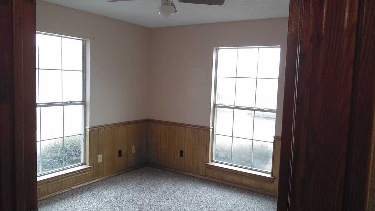 101 N 2nd St - Photo 2 of 19