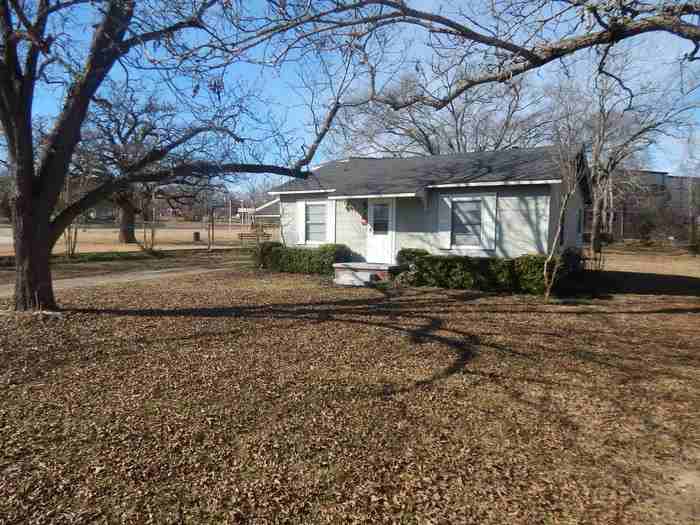 103 School Street - Photo 3 of 13