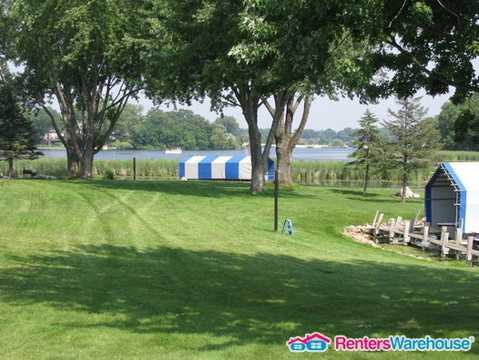 2470 Island Dr Apt 309 - Photo 2 of 15