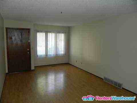 5022 Bel Aire Rd - Photo 2 of 16