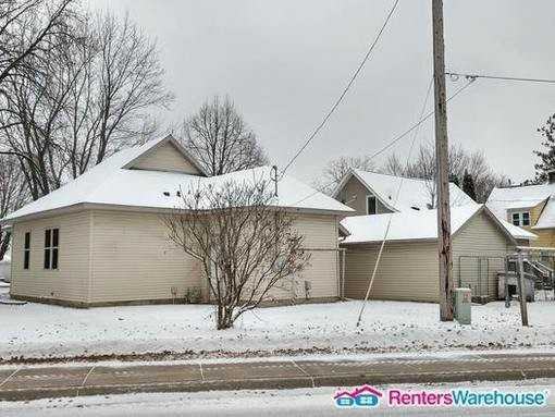 651 4 Th Ave N - Photo 2 of 10