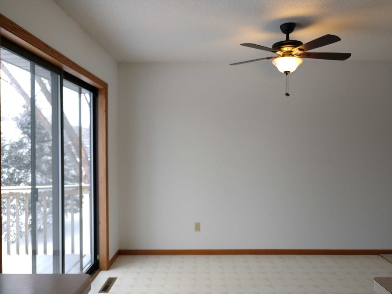 307 13 Th St N - Photo 2 of 13