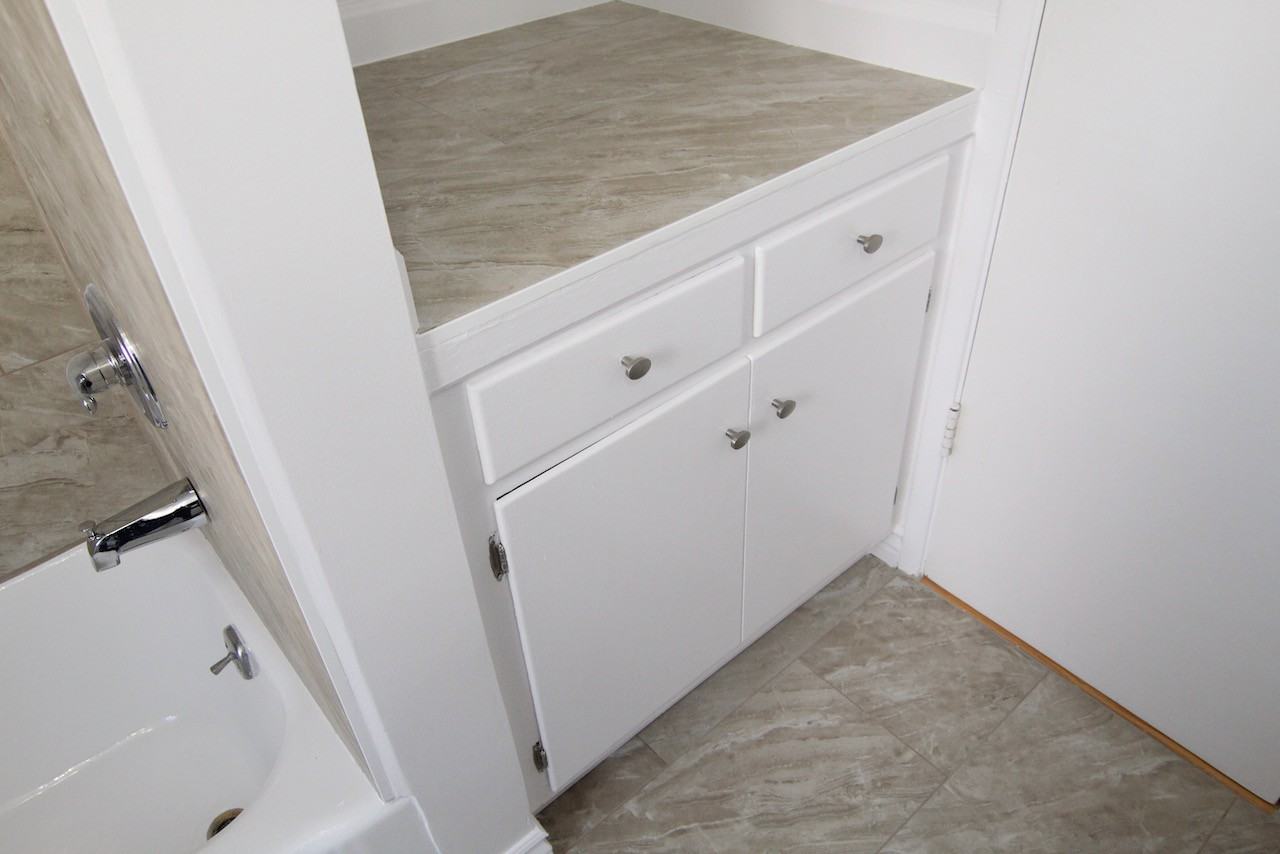 N. Fuller Ave. & Waring Ave. - Photo 4 of 45