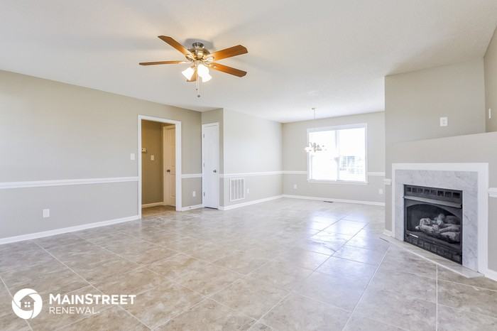 142 Rosa Circle - Photo 2 of 14