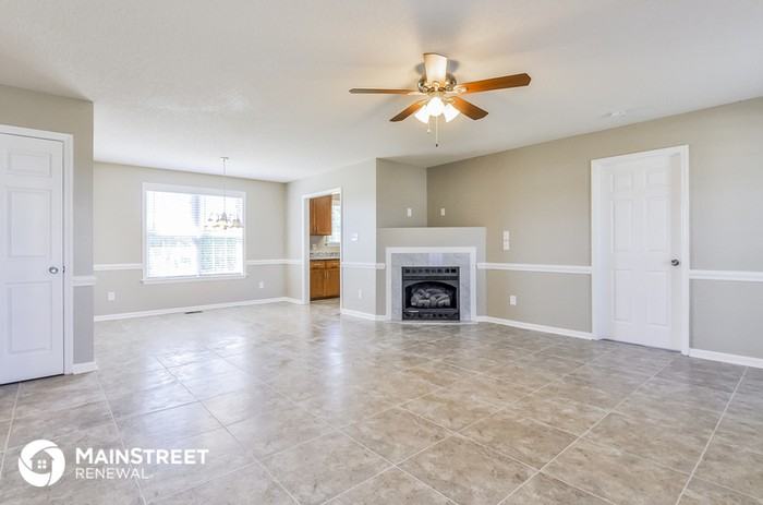 142 Rosa Circle - Photo 3 of 14