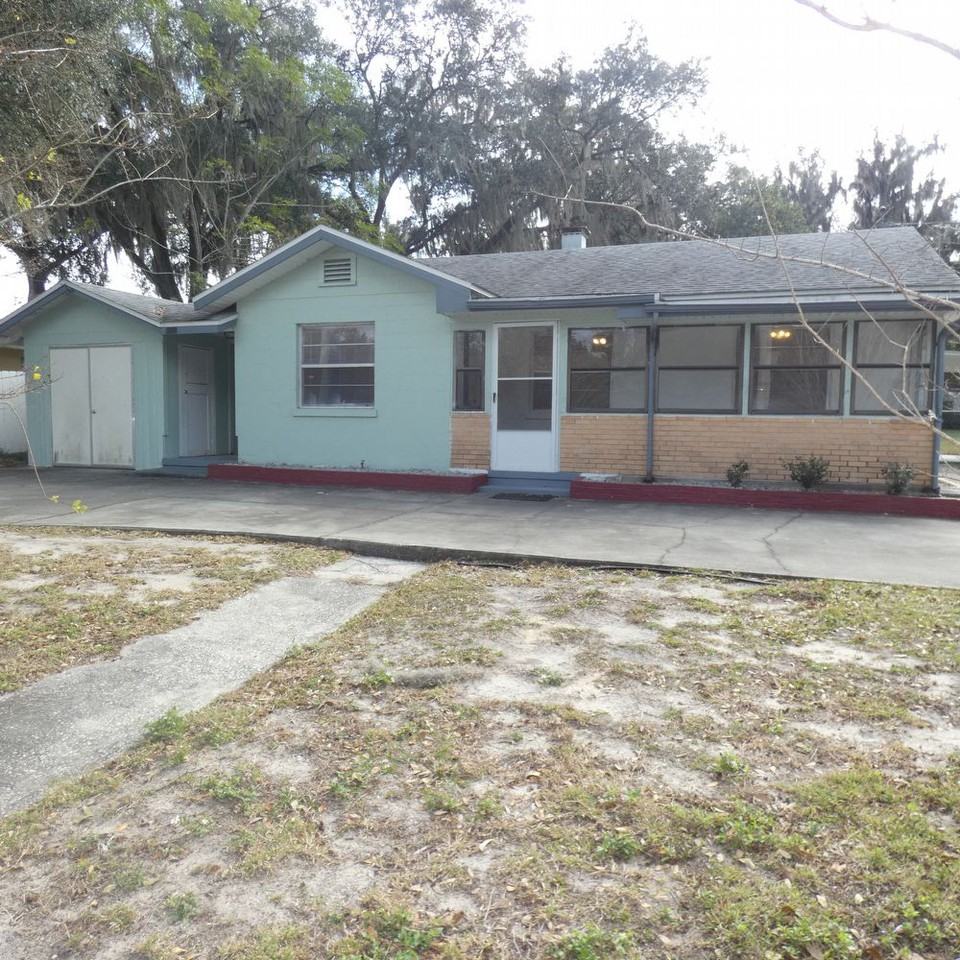 1509 Center Street - Photo 2 of 21