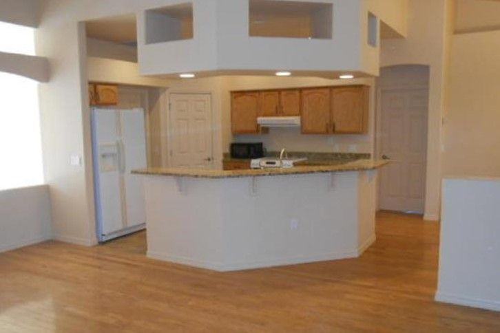 5030 Kirkwood Trl - Photo 3 of 10