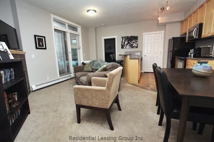 Large 2 bed condo in Bridgeland! Pontefino (RP366) - Photo 3 of 17