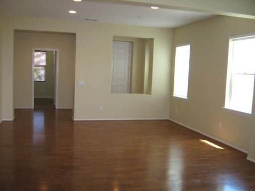 28329 Falcon Crest Dr - Photo 2 of 22