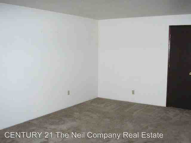 1076 & 1078 NW Hicks St - Photo 2 of 11