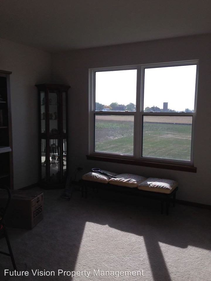 274 White Hawk Way - Photo 3 of 13