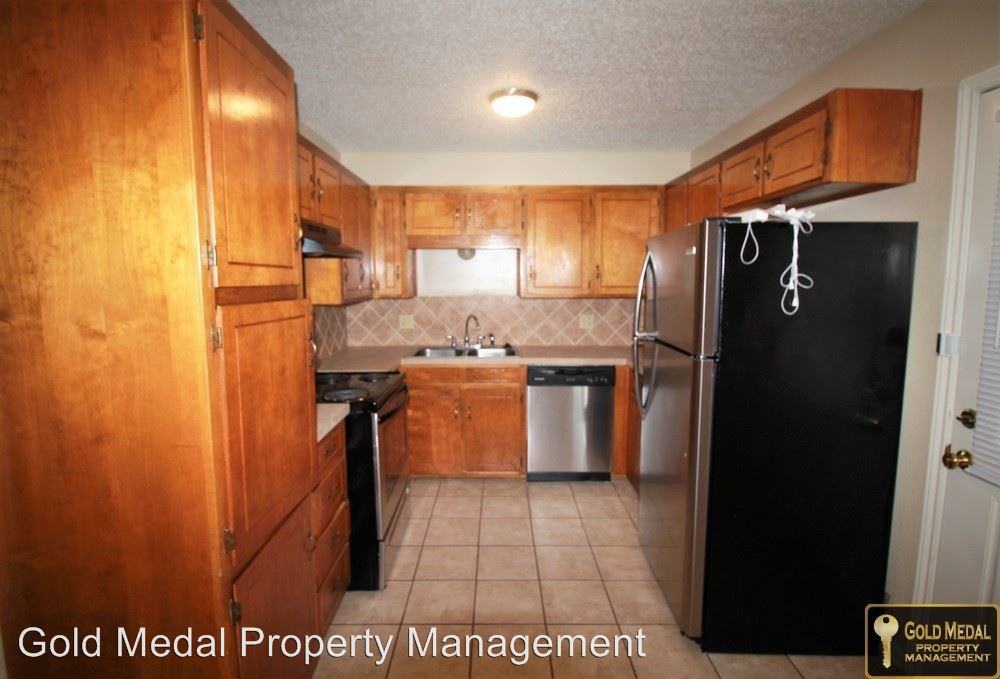107 Jason Drive - Photo 3 of 9
