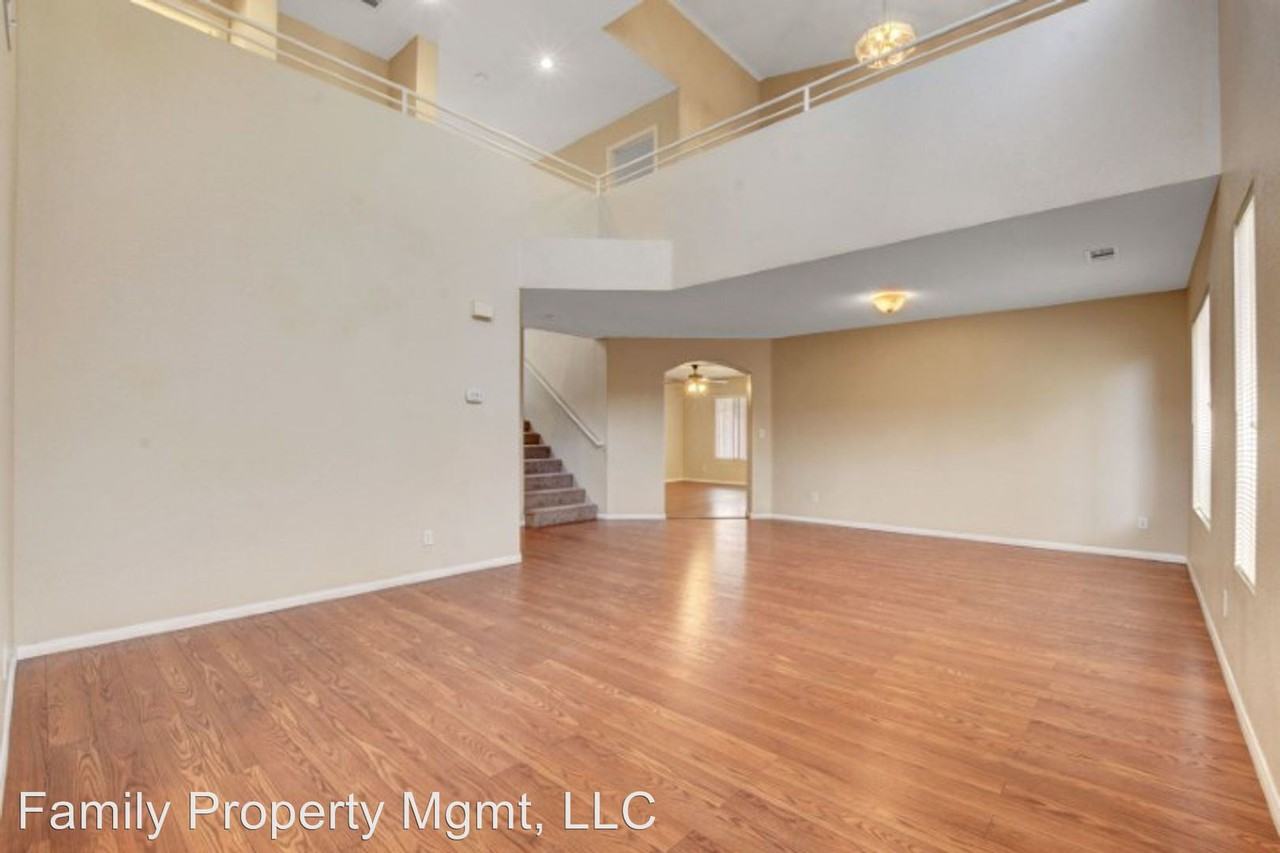 1921 Verbania Dr - Photo 3 of 25