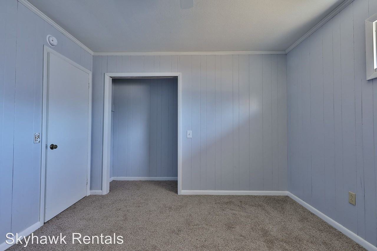 1602 E Main St - Photo 3 of 13