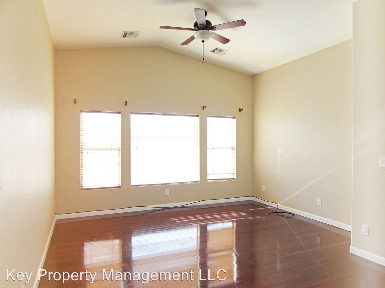 5492 Jackpot Winner Ln #101 - Photo 2 of 12