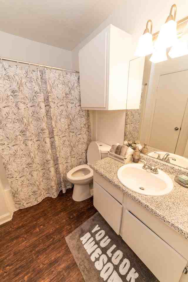 Somerset Apartments 8000 8000 W. Tidwell Road W. Tidwell Road