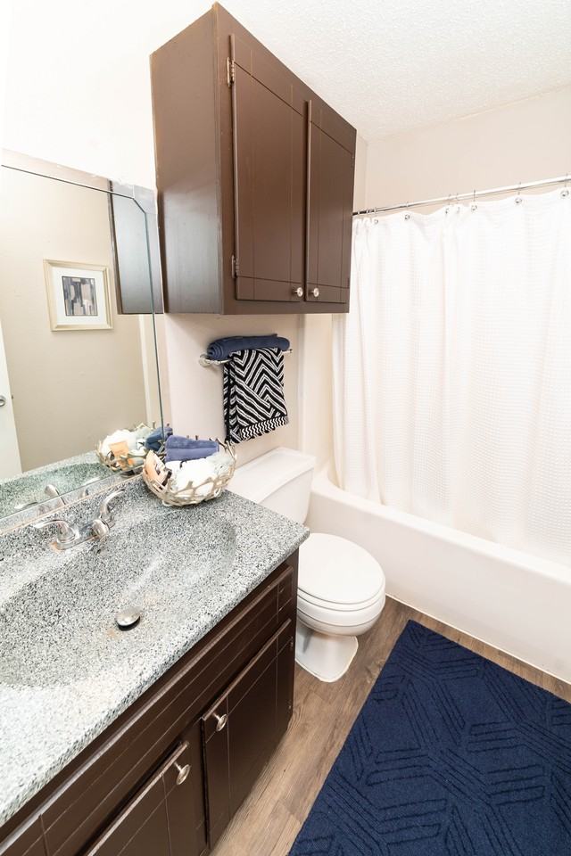 z-121020-Stone Ridge - Photo 6 of 12