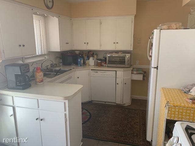 7421 18th Ave South - Photo 3 of 3