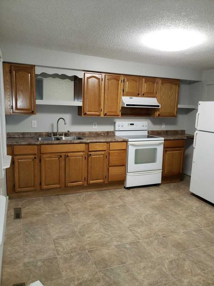 98 S Walnut St #98 - Photo 2 of 8