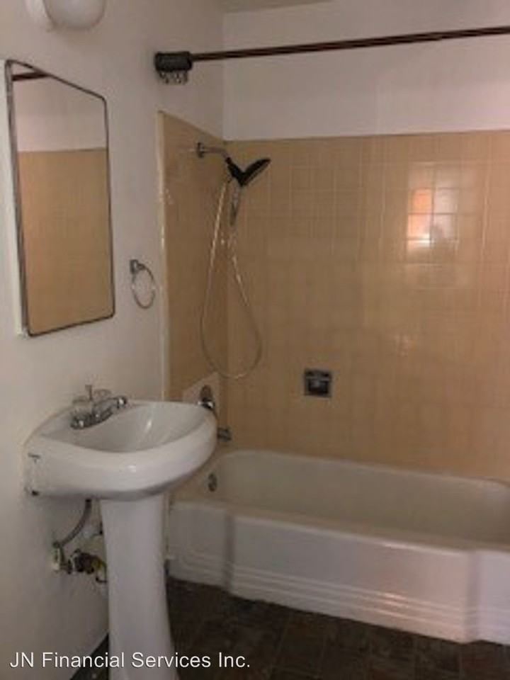 841, 847, 837 Turquoise Street - Photo 3 of 7