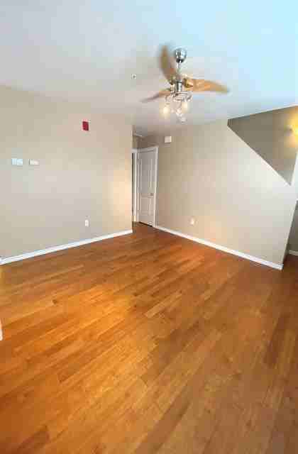 4009 Washington Ave 104 #104 - Photo 3 of 15