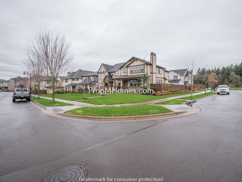 28431 Sw Orleans Ave - Photo 2 of 32