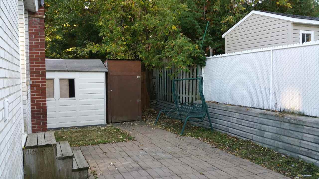 5100 Rue de Gaulle - Photo 3 of 7