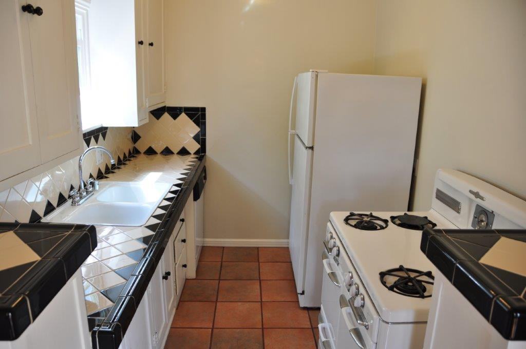 N. Sycamore Ave. & Rosewood Ave. - Photo 4 of 33