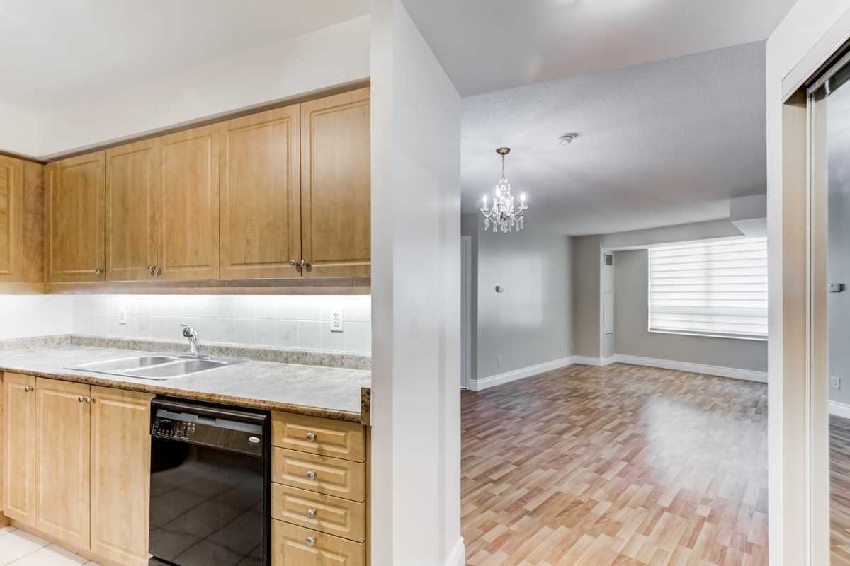 205 The Donway West #328